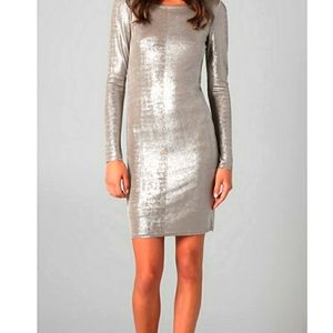 Alice + Olivia Women's Long Sleeve Scoop Neck Knee Length Dress Silver Size M